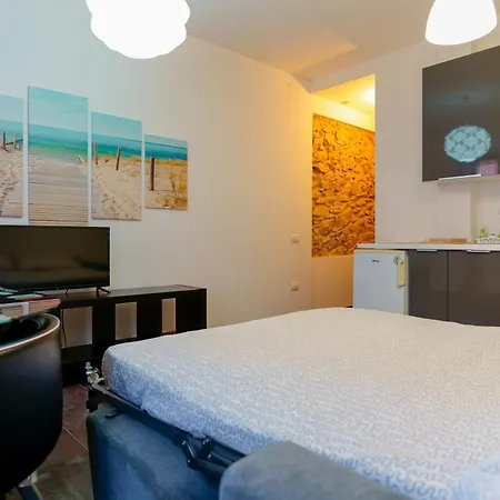 Il Palazz8 Gasthuis 2*